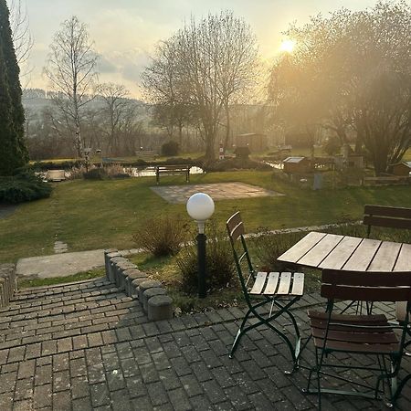Hotel Am Laerchenberg I Fruehstueck, Wlan, Parkplatz Schirgiswalde-Kirschau Dış mekan fotoğraf